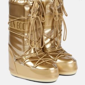 Moon Boots Gold